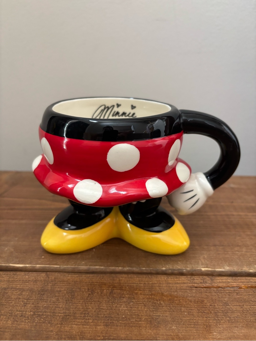 Disney Minnie Mouse Polka Dot Ceramic 3D Sculpted Mug